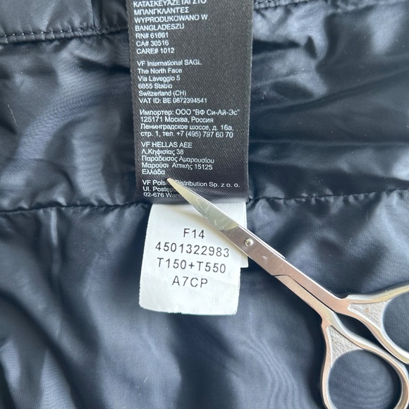 New The North Face Black Nylon Polyester Puffer Jacket size L - Picture 13 of 13